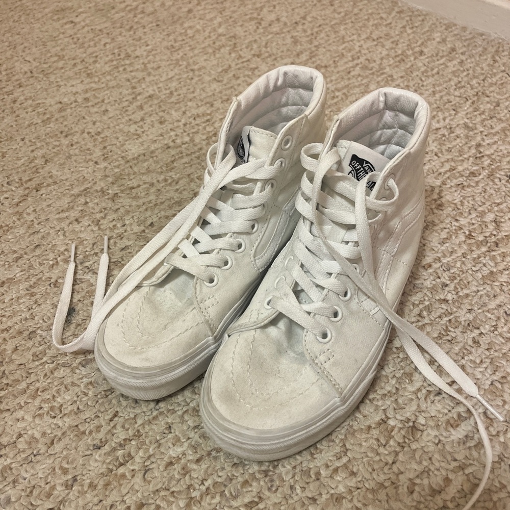 VANS white high tops size 6.5 skater shoe WORN TWICE ONLY
